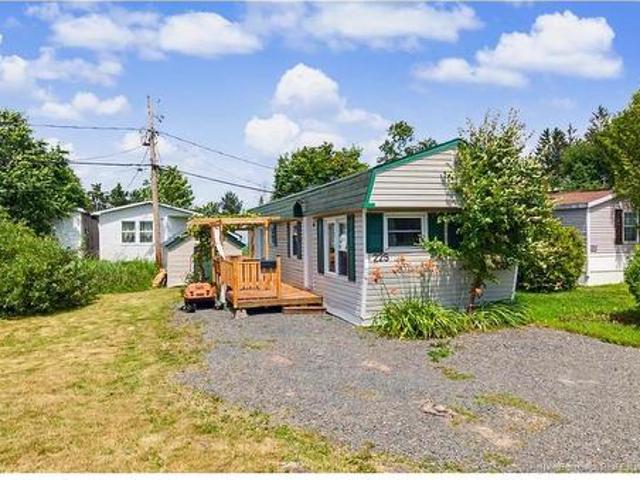 225 Driftwood Loop, Fredericton, NB, E3B 7P1 house for sale | Listing ID NB143512 | Royal LePage
