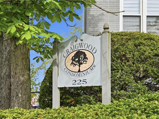 225 E Swissvale Ave, Pittsburgh, PA 15218 | MLS #1749