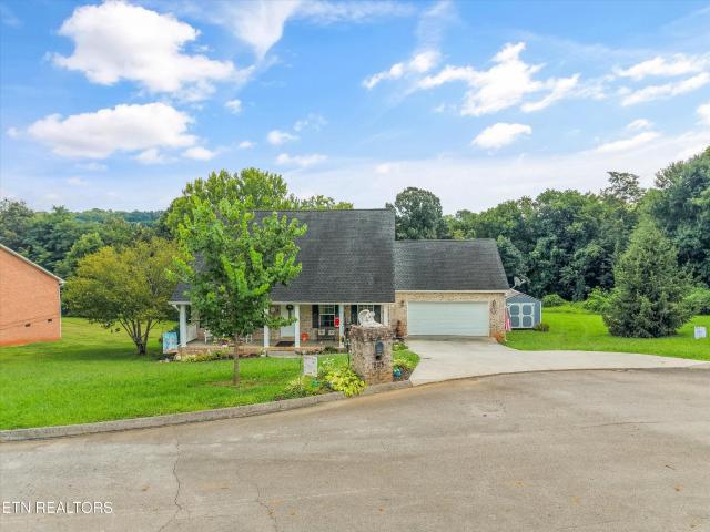 225 Hillsborough Lane