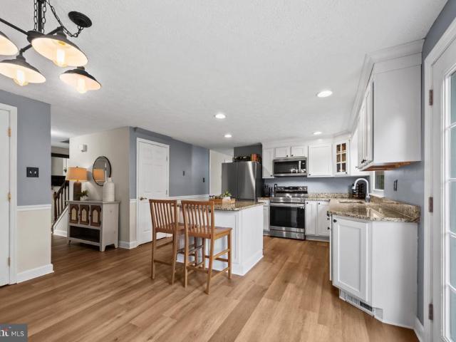 225 Jackson Boulevard