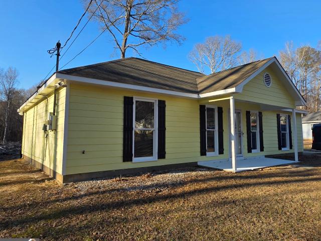 225 Lee Rd 960
