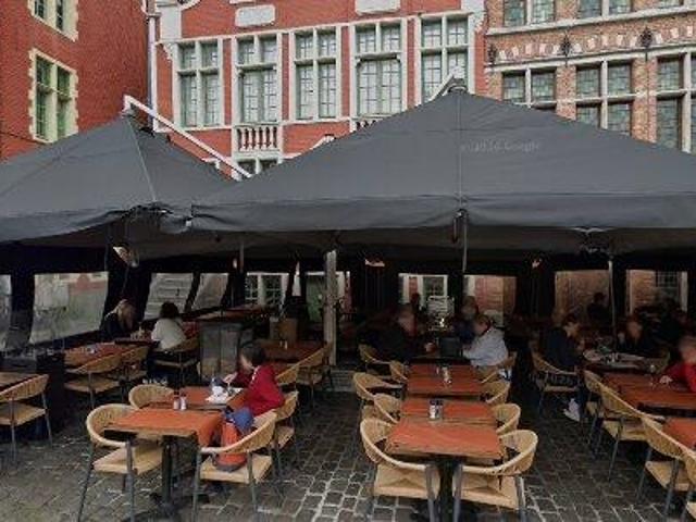 225 m2 apartment for rent in Stad Gent