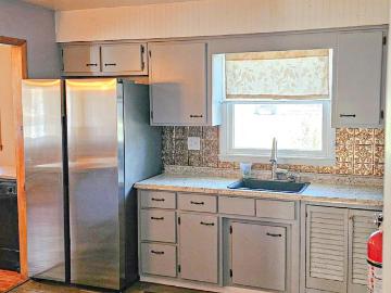 225 Monhagen Ave, Middletown, NY 10940 | MLS #975345