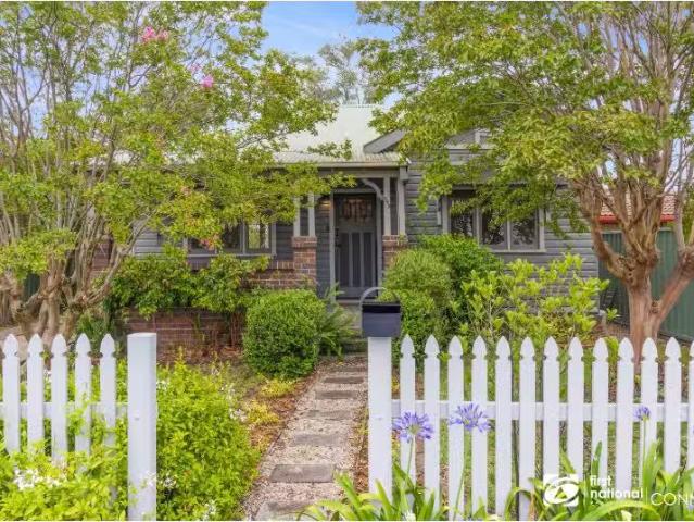 225 Macquarie Street, SOUTH WINDSOR House for rent Listed by.