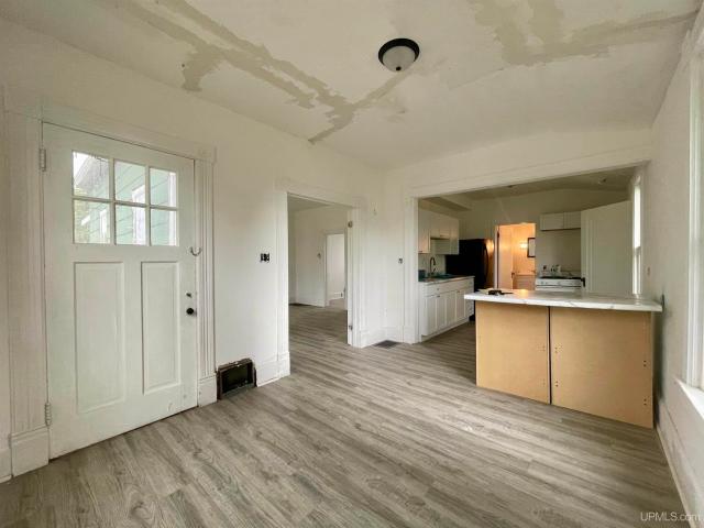 225 N 13th Street