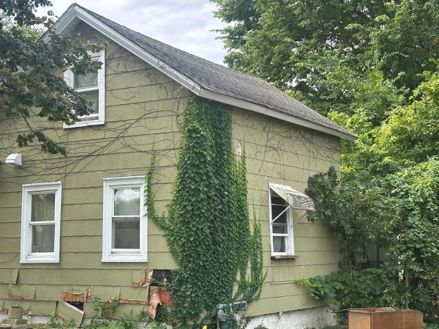 225 N West Avenue