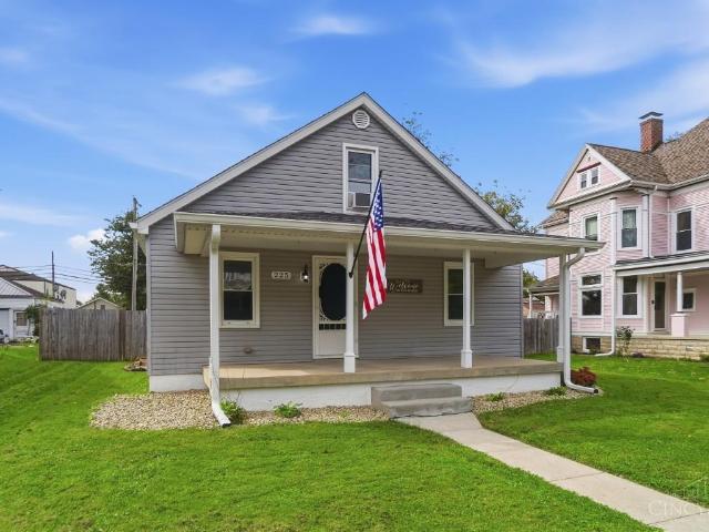 225 N Broadway Street