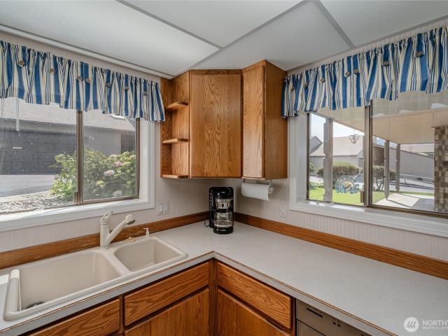 225 NE 19th Street # 31