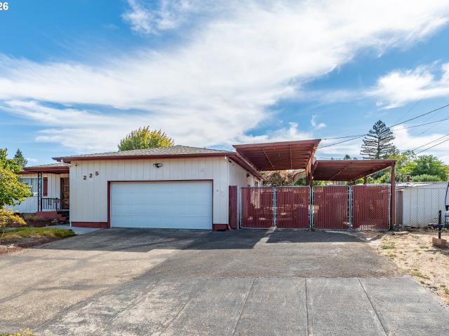 225 se stevenson ave