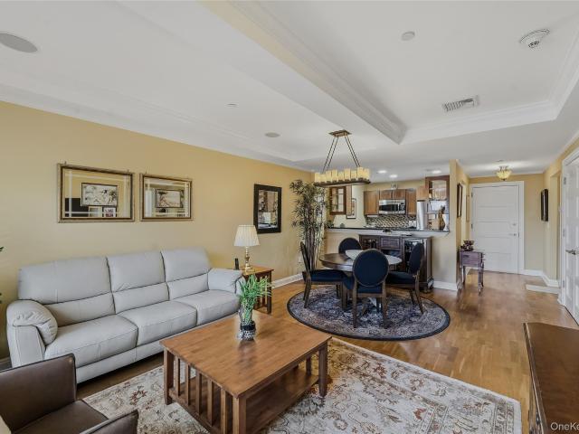 225 Stanley Avenue 107