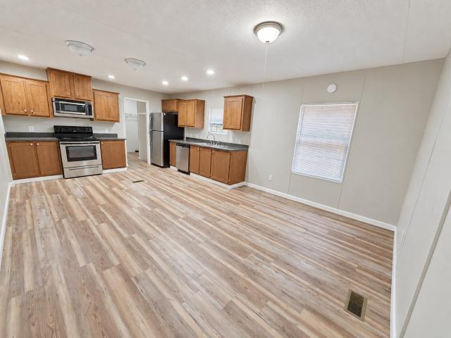 225 Pineview Rd