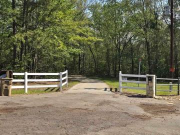 225 Private Road 3084, Gilmer, TX 75644 | MLS #26004