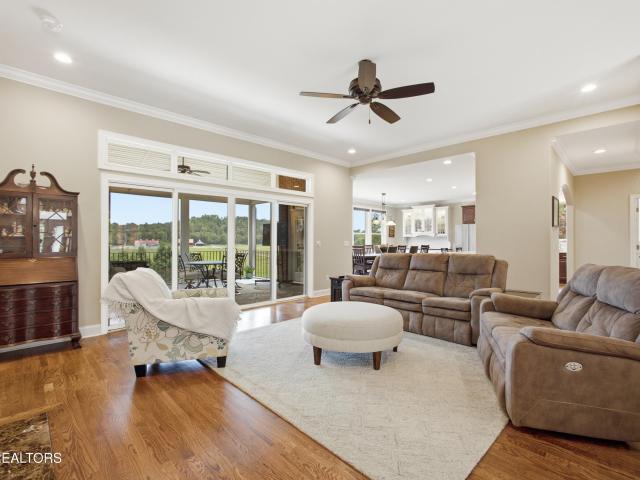 225 W Shore Drive