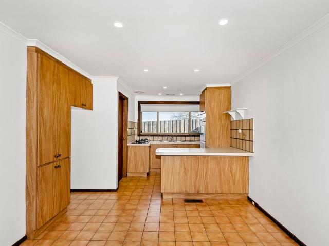 2/25 Westbrook Street, Chadstone VIC 3148