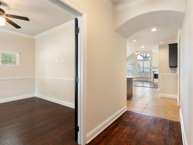 2264 Catherine Lane