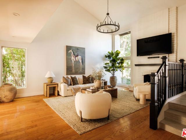 2267 Kelmscott Court