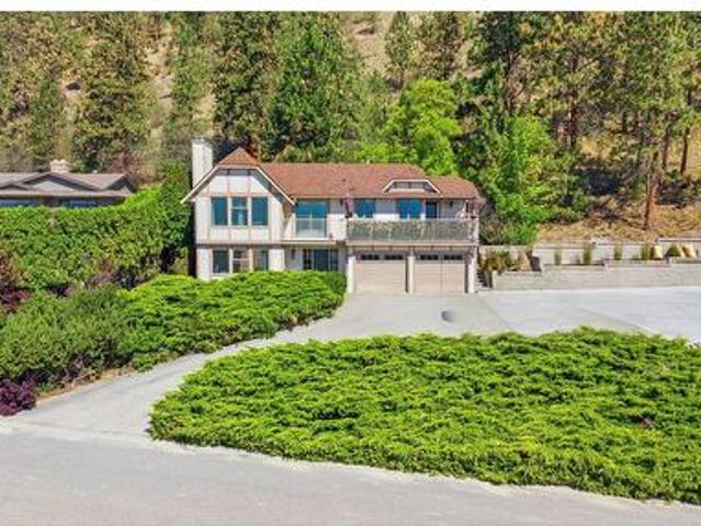 2260 Omineca Place, Kelowna, BC, V1V 1H7 house for sale | Listing ID 10391 | Royal LePage