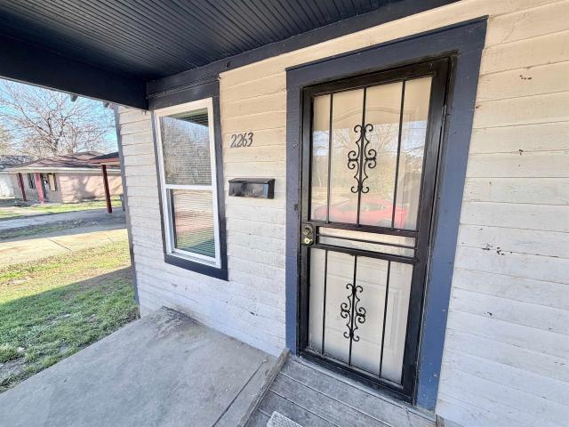 2261 hunter ave