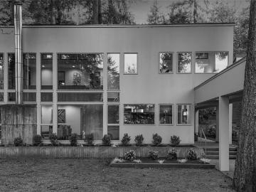 2261 W Lake Sammamish Pkwy SE, Bellevue, WA 98008 | MLS #2531