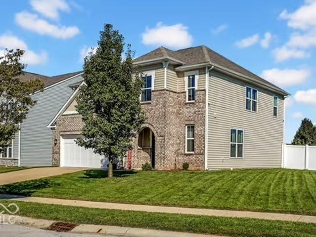 2262 Creekland Creek