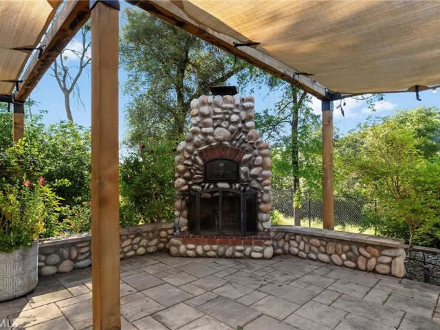 2262 Honey Run Road