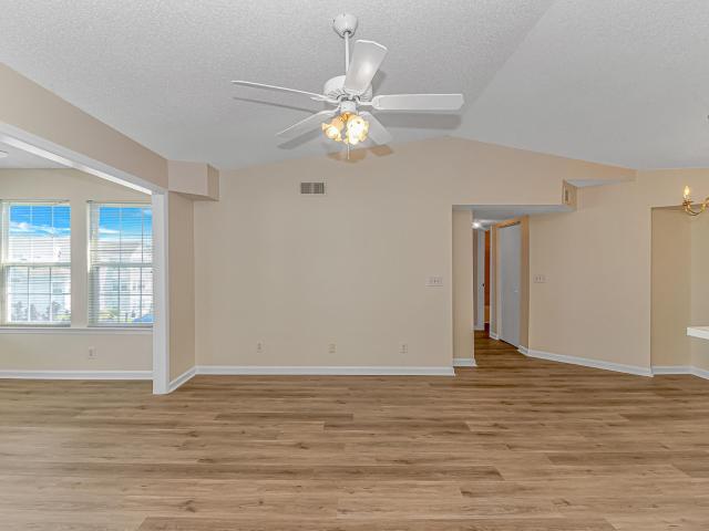 2263 Andover Dr. i