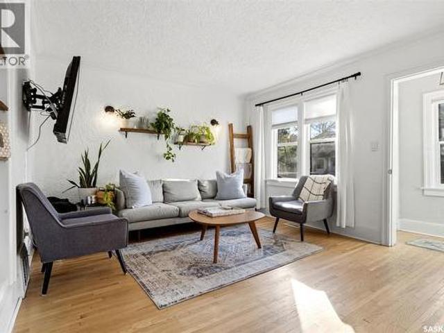 2263 Queen Street, Regina, SK, S4T 4C6 house for sale | Listing ID SK051833 | Royal LePage