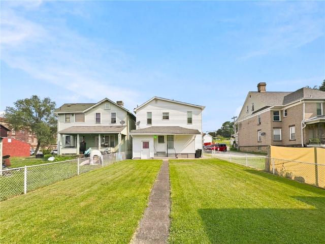 226 E Fairview Ave