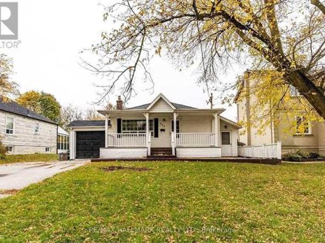 226 Lawrence Avenue, Richmond Hill, ON, L4C 1Z6 house for sale | Listing ID N13562 | Royal LePage