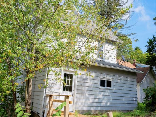 226 Morton Ave