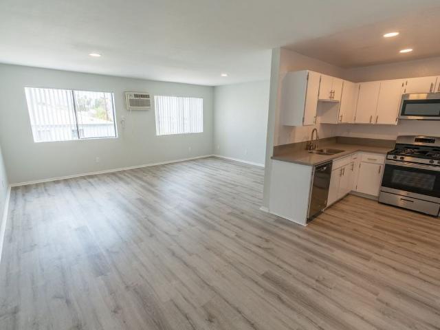 226 South Serrano 2 Bedroom Apartment for Rent at 226 S Serrano Ave, Los Angeles, CA 90004 Wilshire Center Koreatown