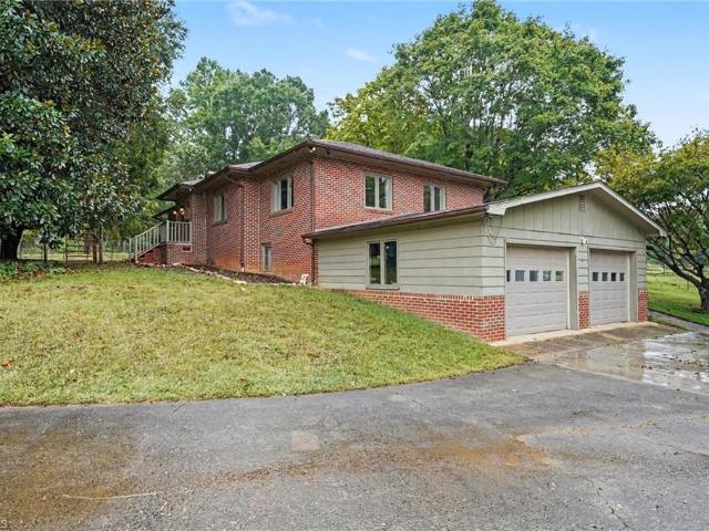 226 Pleasant Hill Drive
