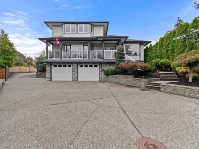22749 A Avenue, Maple Ridge, BC, V2X 3T8 Luxury House for sale | Listing ID R3115 | Royal LePage Carriage Trade Luxury Properties