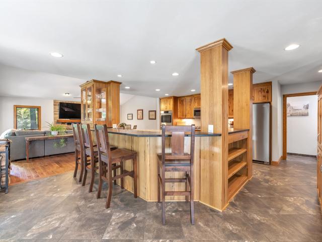2274 cathedral forest drive