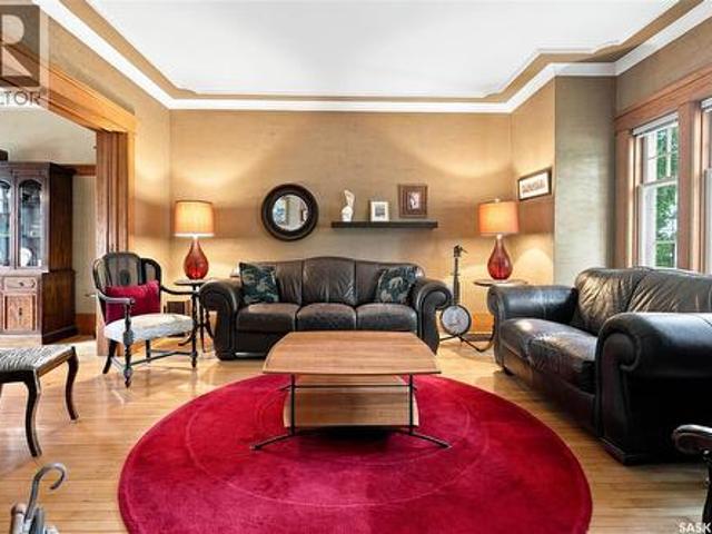 2274 Elphinstone Street, Regina, SK, S4T 3N8 house for sale | Listing ID SK046708 | Royal LePage