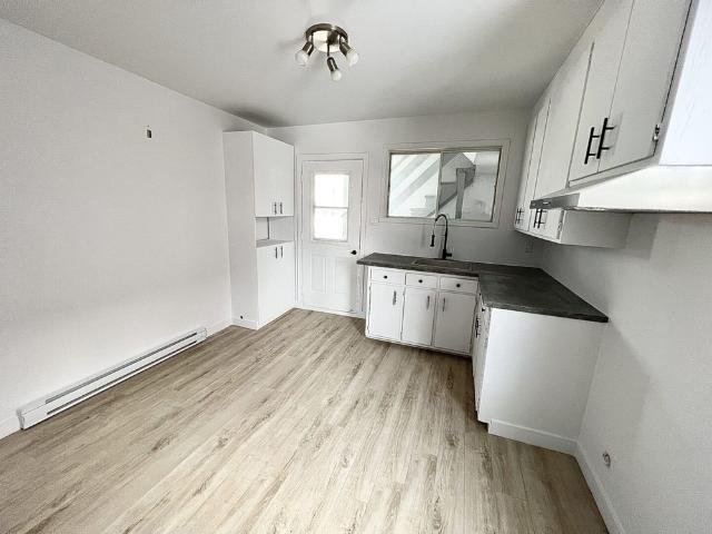 2274 Laval, Shawinigan