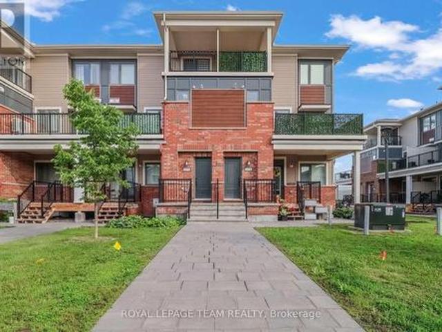 2274 Watercolours Way, Ottawa, ON, K2J 6N2 townhouse for sale | Listing ID X13492 | Royal LePage