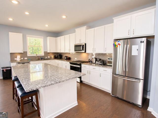 2274 Woodmarsh Circle