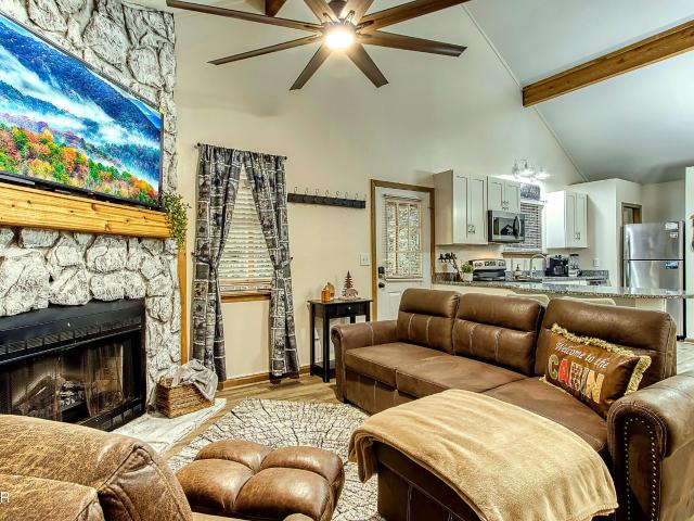 2275 Lones Branch Lane