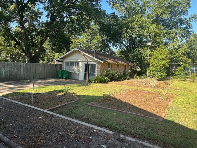 2276 Main Street
