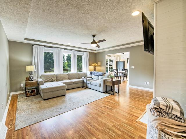 2276 White Pine Drive