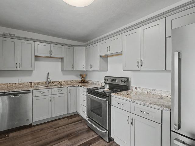 2277 union ave