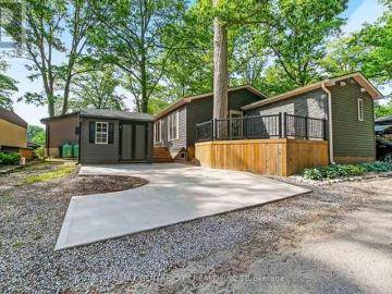 30 22 Amiens Road, Middlesex Centre, ON, N0L 1R0 house for sale | Listing ID X13438 | Royal LePage