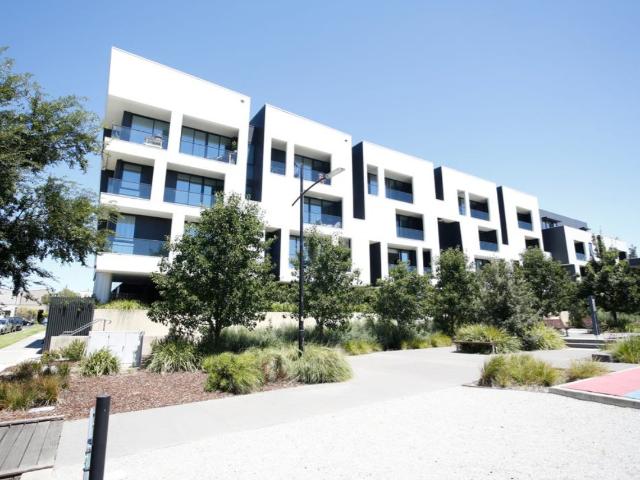 227/9 Hewitt Avenue, Footscray