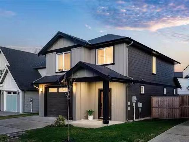 2270 Evelyn Lane, Sooke, BC, V9Z 0W3 house for sale Listing.