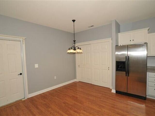 2270 W Vista Bella Dr, Unit 102