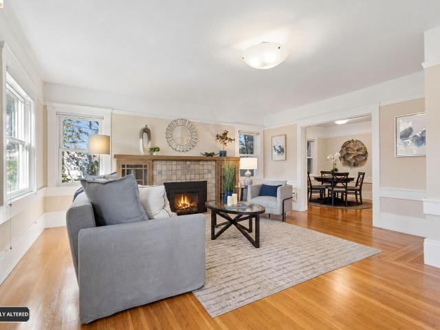 2271 Cedar 1