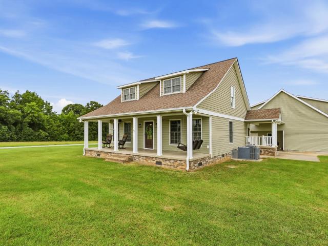 2273 Highway 284