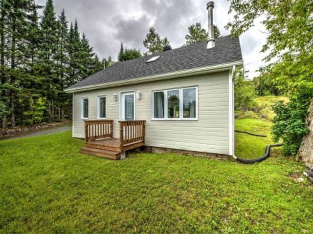227 Ch. De Ste Marguerite, Sainte Marguerite Du Lac Masson, QC, J0T 1L0 house for sale | Listing ID 21406 | Royal LePage