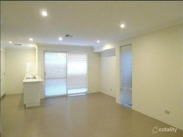 QUIET LOCATION EASY CARE FAMILY HOME